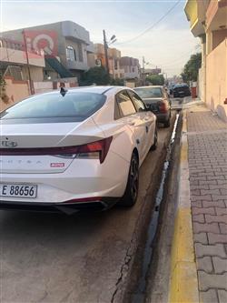 هیوندای ئەلەنترا
